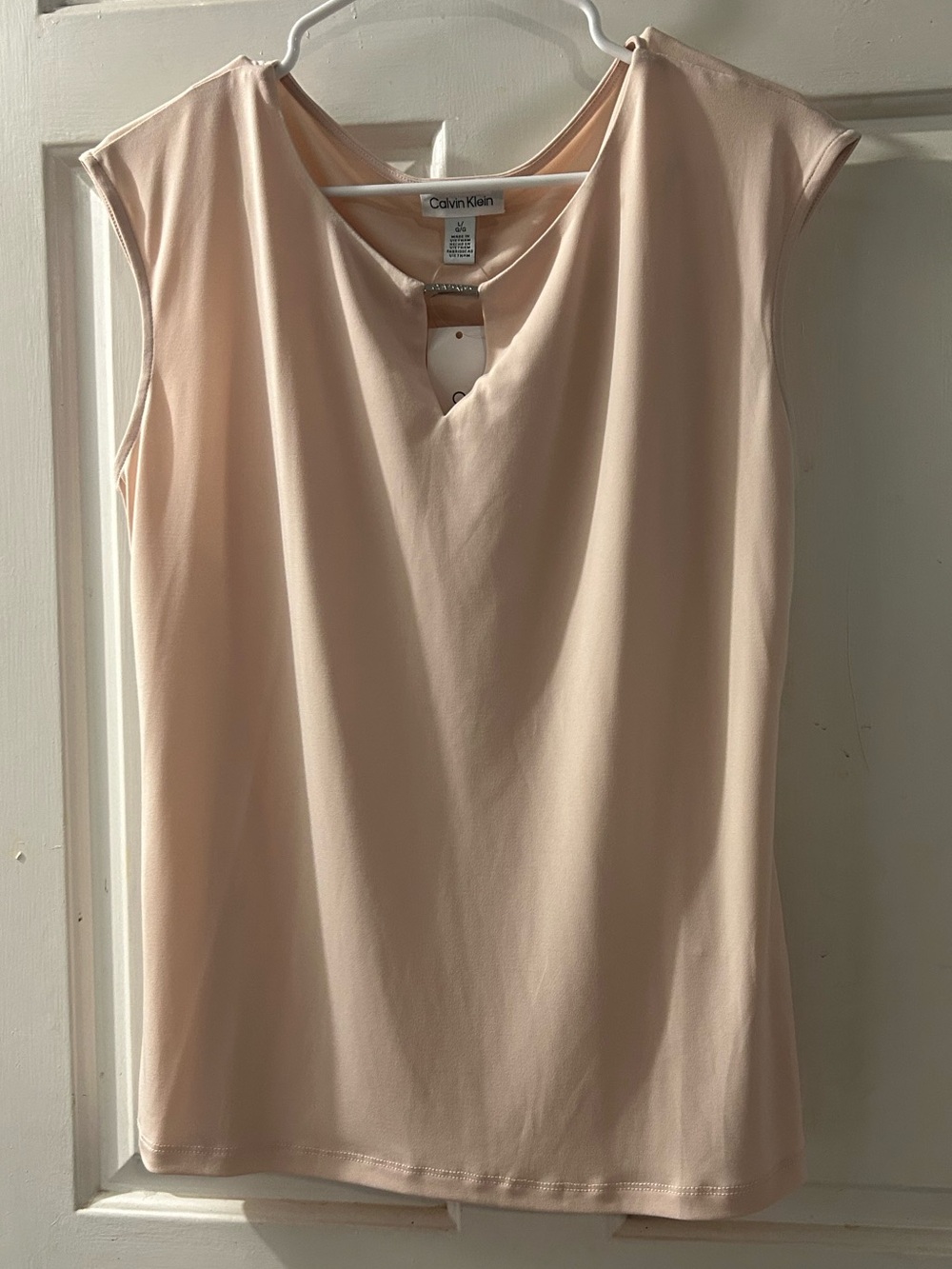 Calvin Klein Women's Pale Pink V-Neck Sleeveless Tank
